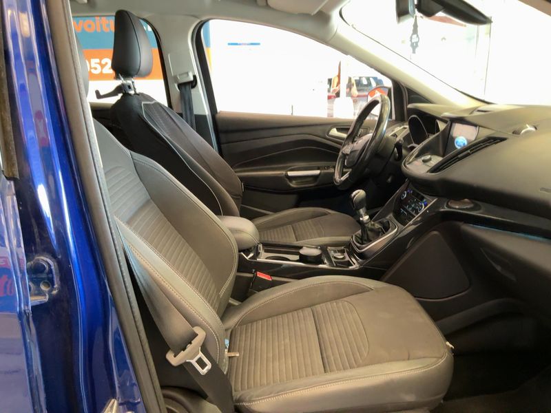 Ford Kuga 2.0 TDCi Business Nav 2017 – снимка 16