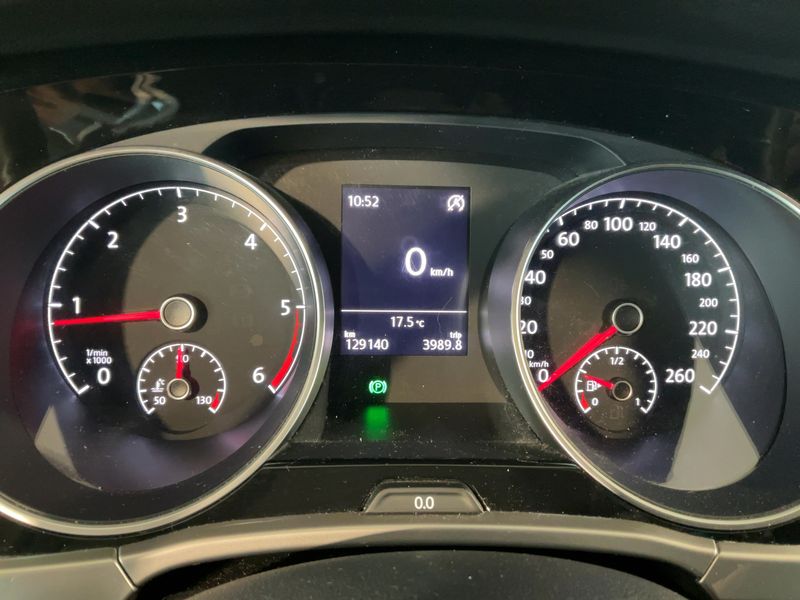 Volkswagen Touran 1.6 TDI Trendline BlueMotion Tech 2019 – снимка 19