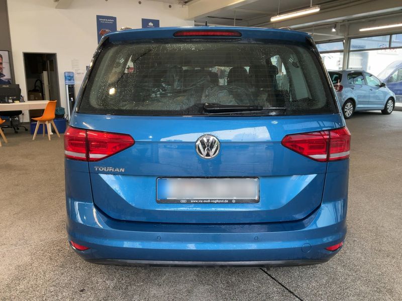 Volkswagen Touran 1.6 TDI Trendline BlueMotion Tech 2019 – снимка 7