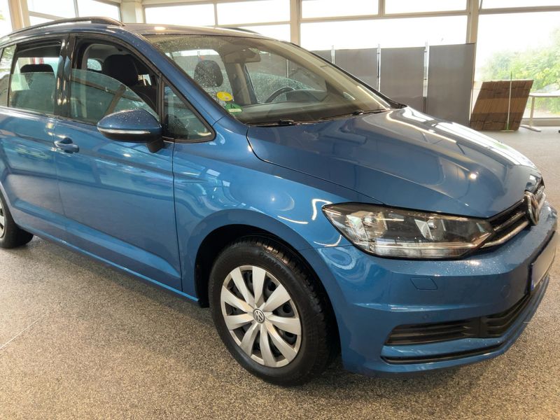 Volkswagen Touran 1.6 TDI Trendline BlueMotion Tech 2019 – снимка 12