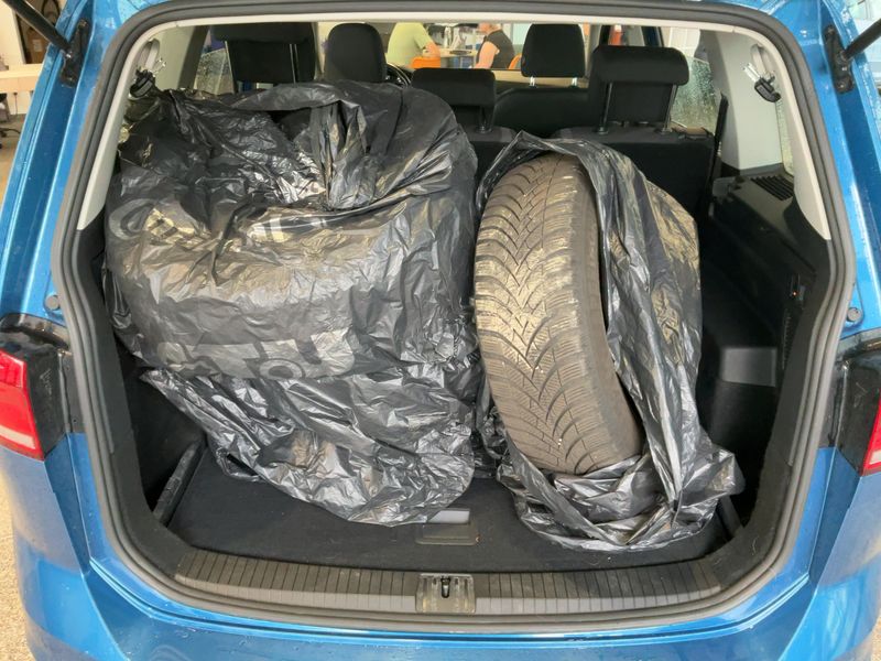 Volkswagen Touran 1.6 TDI Trendline BlueMotion Tech 2019 – снимка 16