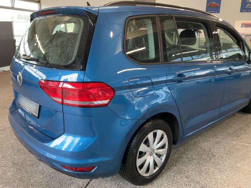 Volkswagen Touran 1.6 TDI Trendline BlueMotion Tech 2019 – снимка 8