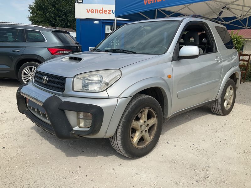 Toyota RAV 4 2.0 D-4D 4x4 2002 – снимка 1