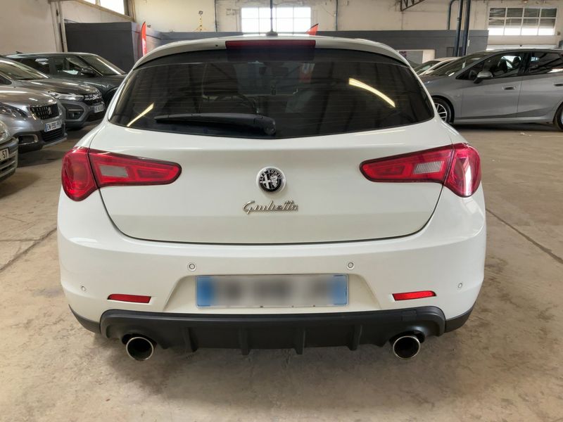 Alfa Romeo Giulietta 2.0 JTDM Turismo 2013 – снимка 7