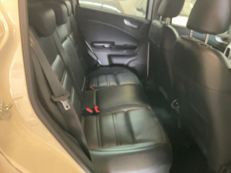 Alfa Romeo Giulietta 2.0 JTDM Turismo 2013 – снимка 19