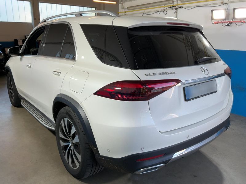 Mercedes-Benz GLE-Klasse GLE 350 de 4Matic 2023 – снимка 6