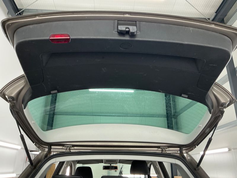 Volkswagen Golf VI Plus 1.2 TSI Match 2013 – снимка 31