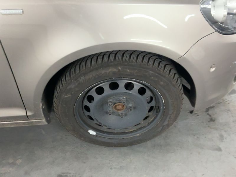 Volkswagen Golf VI Plus 1.2 TSI Match 2013 – снимка 11