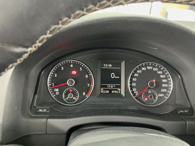 Volkswagen Golf VI Plus 1.2 TSI Match 2013 – снимка 19