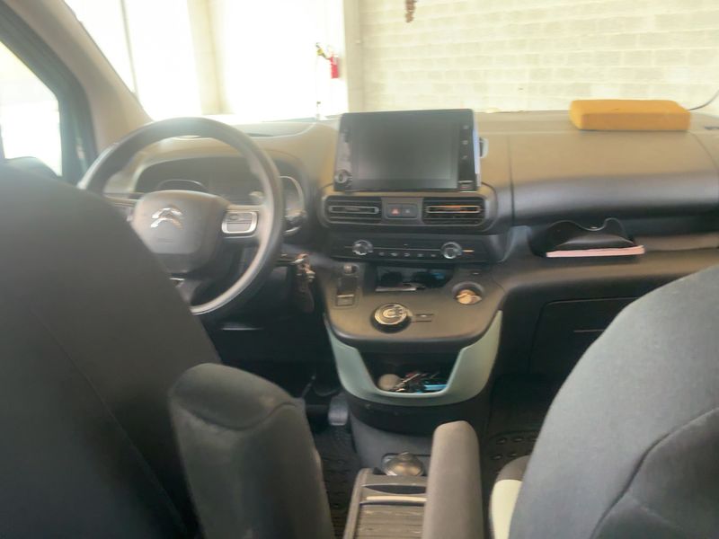 Citroen Berlingo 1.5 Blue-HDi Feel MPV M 2021 – снимка 17