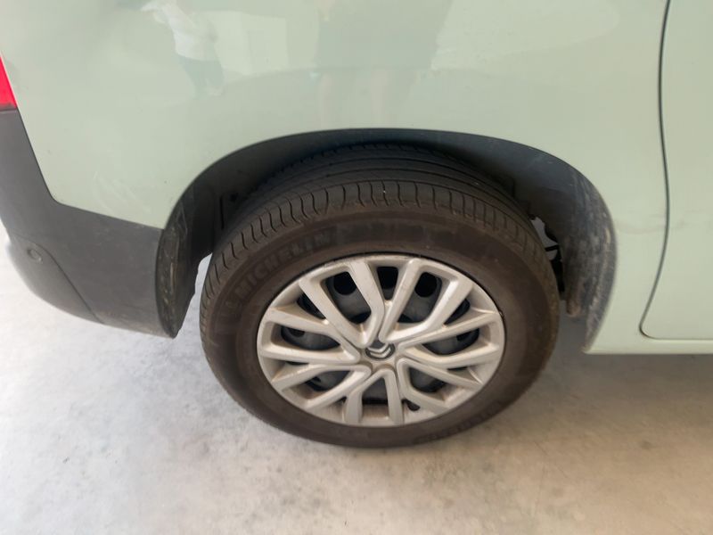 Citroen Berlingo 1.5 Blue-HDi Feel MPV M 2021 – снимка 9