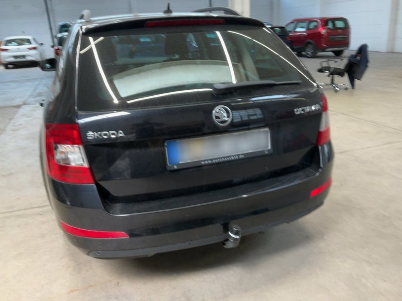 Skoda Octavia 2.0 TDI Ambition 2016 – снимка 7