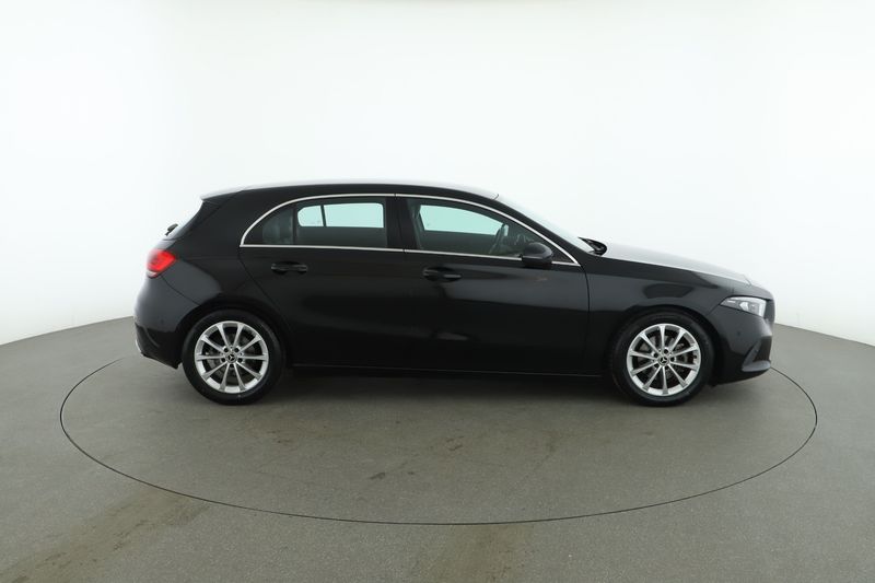 Mercedes-Benz A-Klasse A 180 d Sport 2019 – снимка 10