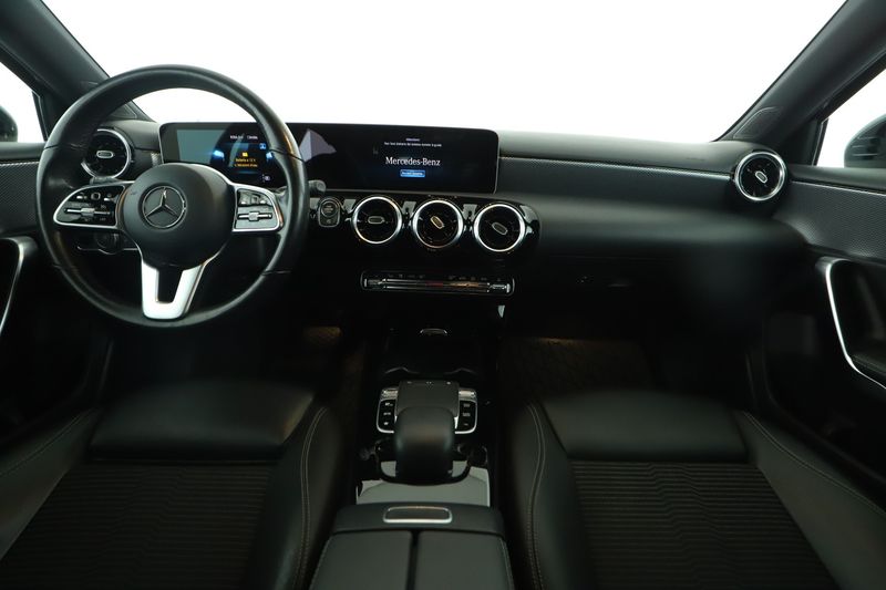 Mercedes-Benz A-Klasse A 180 d Sport 2019 – снимка 17