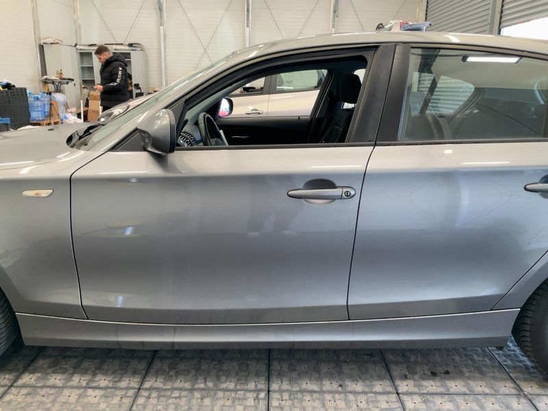 BMW 1er 120i 2010 – снимка 4