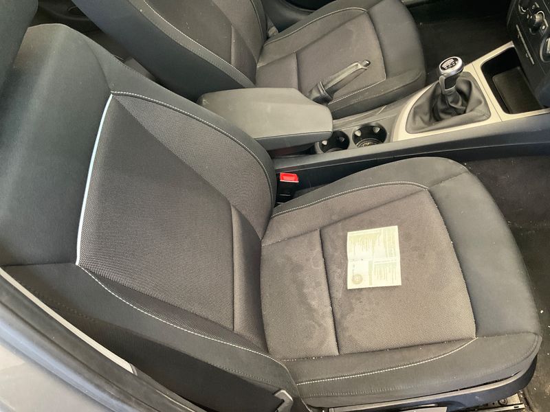 BMW 1er 120i 2010 – снимка 36