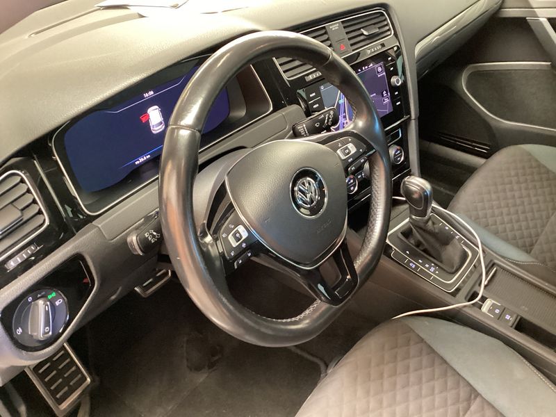 Volkswagen Golf VII 1.5 TSI ACT IQ.DRIVE BlueMotion Tech 2019 – снимка 24