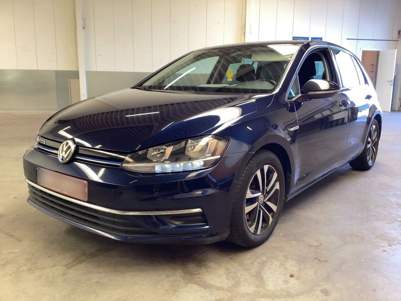 Volkswagen Golf VII 1.5 TSI ACT IQ.DRIVE BlueMotion Tech 2019 – снимка 1