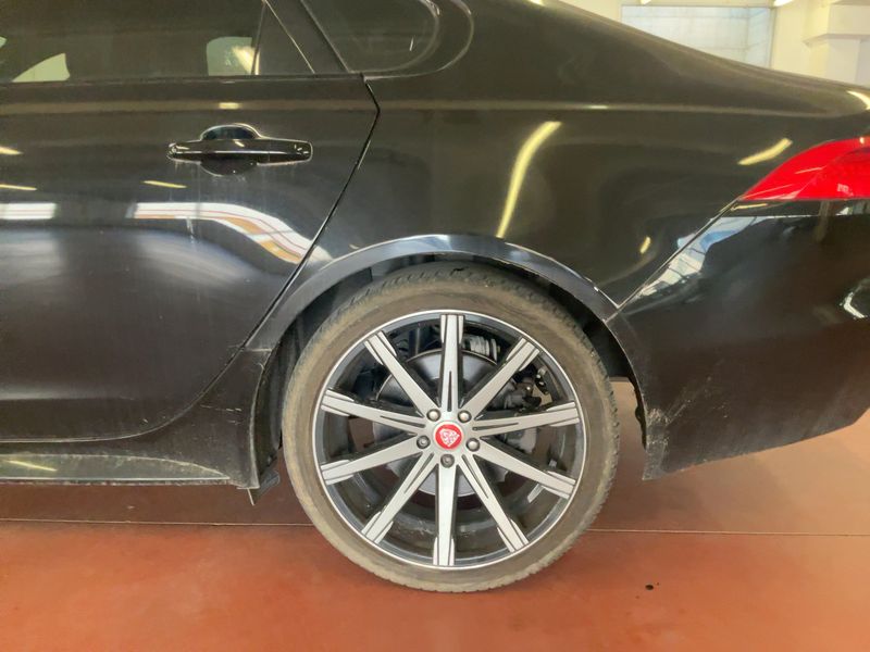 Jaguar XF 25d Portfolio AWD 2018 – снимка 5