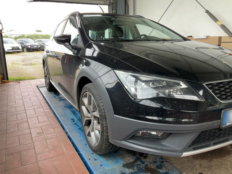 Seat Leon 2.0 TDI X-Perience 4Drive 2015 – снимка 12