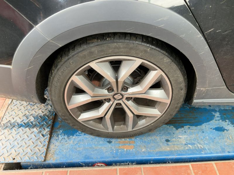 Seat Leon 2.0 TDI X-Perience 4Drive 2015 – снимка 9