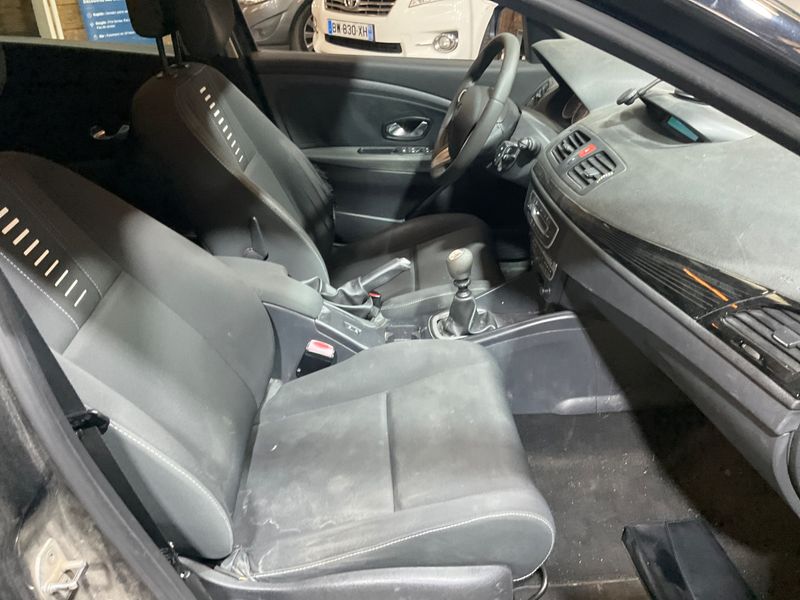 Renault Megane 1.9 dCi Expression 2011 – снимка 3
