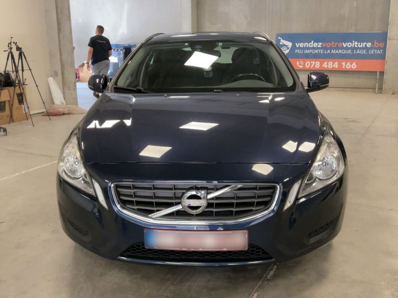 Volvo V60 1.6 D Kinetic 2013 – снимка 14