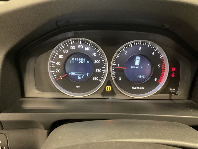 Volvo V60 1.6 D Kinetic 2013 – снимка 18