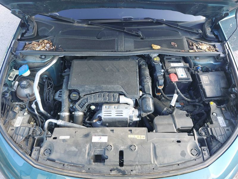 Peugeot 308 1.2 PureTech GT Pack 2022 – снимка 8