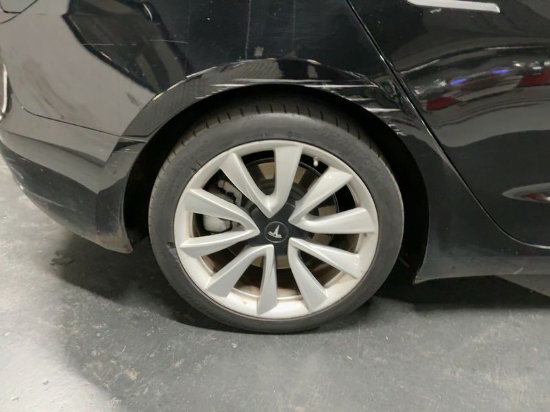 Tesla Model 3 Long Range Dual Long Range Dual AWD 2019 – снимка 9