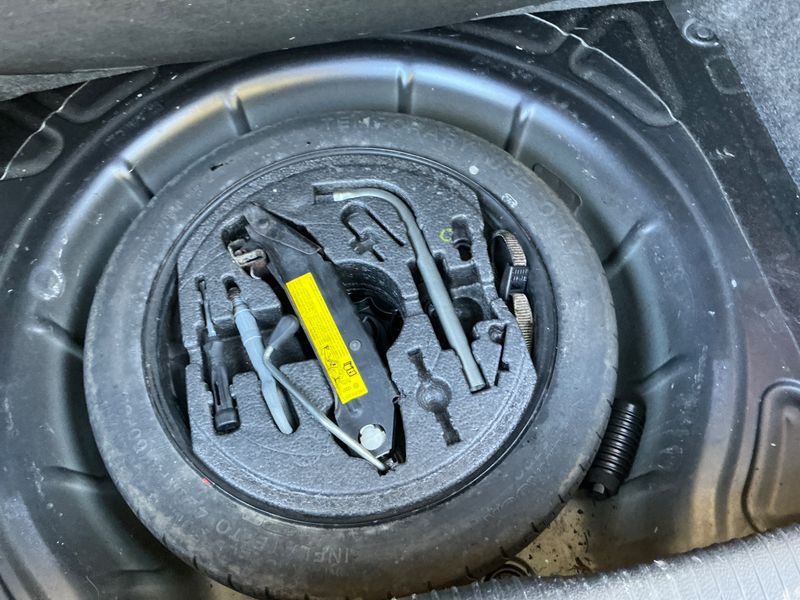 Volkswagen Golf V 1.9 TDI Comfortline 2006 – снимка на щета