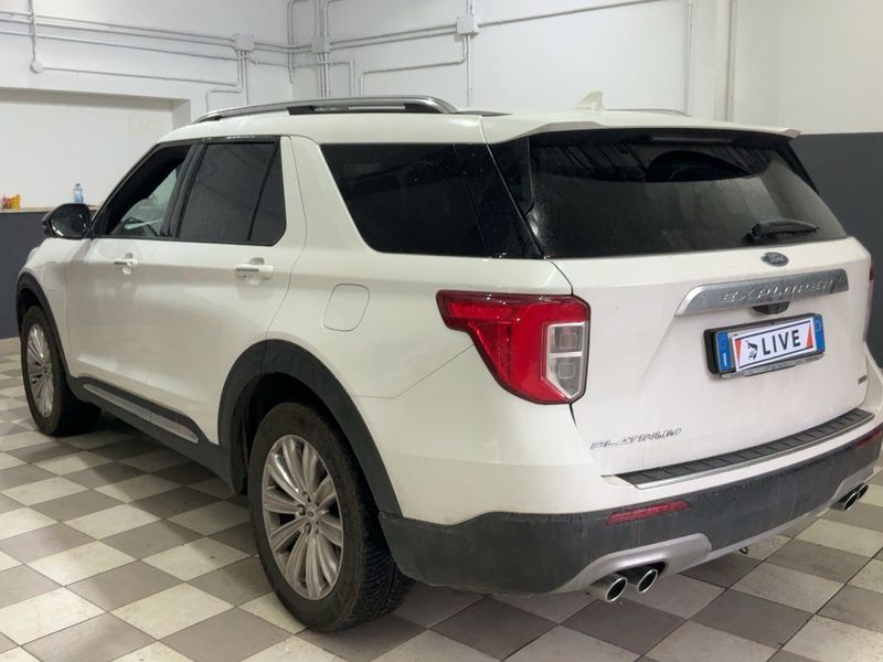 Ford Explorer 3.0 Plug-in Hybrid 4x4 Platinium 2022 – снимка 6