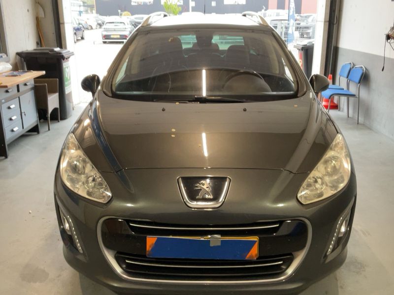 Peugeot 308 1.6 Access 2013 – снимка 14