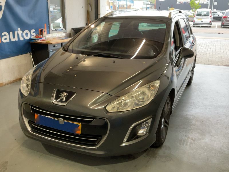 Peugeot 308 1.6 Access 2013 – снимка 1