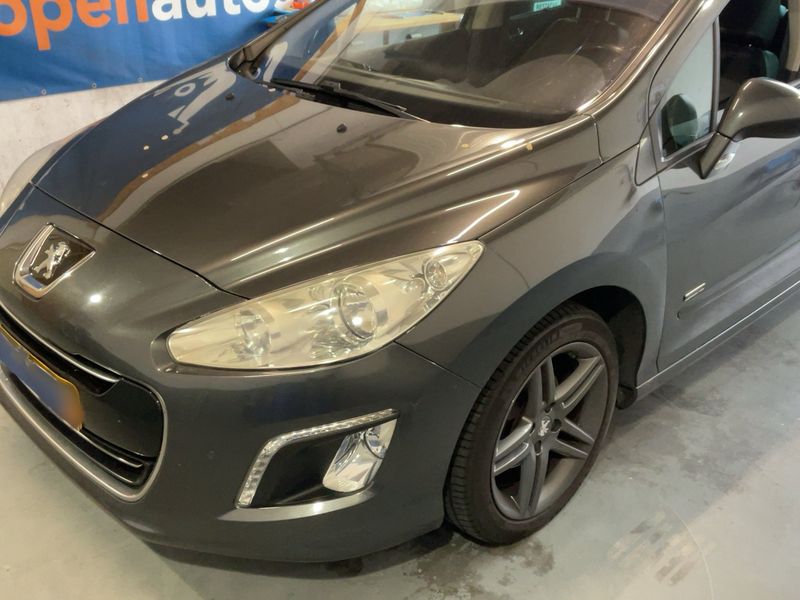 Peugeot 308 1.6 Access 2013 – снимка 2