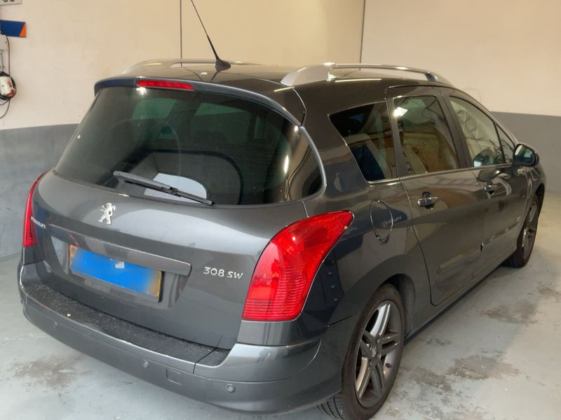 Peugeot 308 1.6 Access 2013 – снимка 8