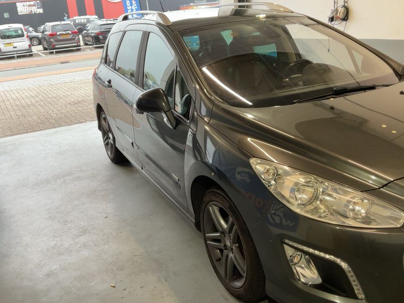 Peugeot 308 1.6 Access 2013 – снимка 12