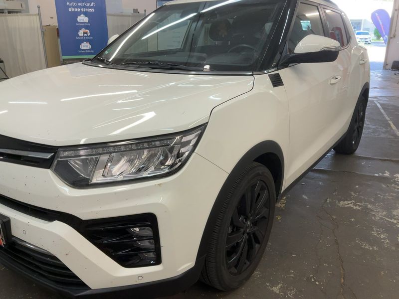 Ssangyong Tivoli 1.5 Black Line 4x2 2023 – снимка 2