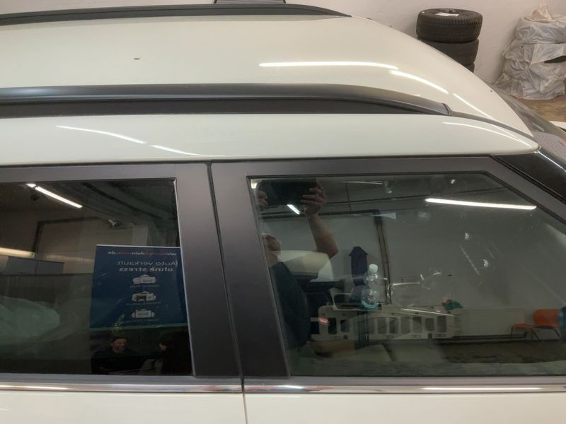 Ssangyong Tivoli 1.5 Black Line 4x2 2023 – снимка 13