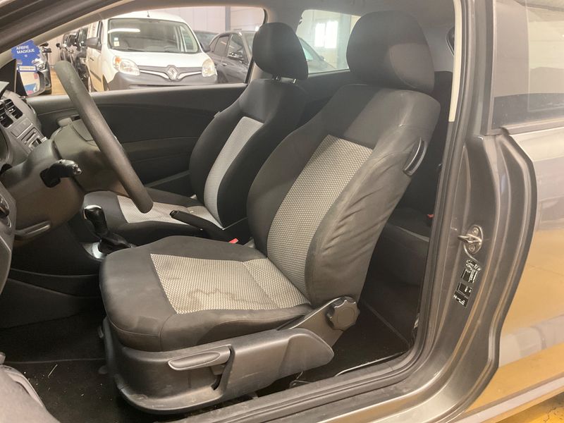 Volkswagen Polo 1.6 TDI Style 2012 – снимка 22