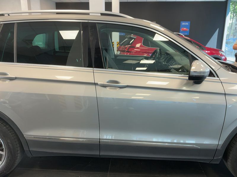 Volkswagen Tiguan 1.6 TDI Business BlueMotion Tech 2017 – снимка 10