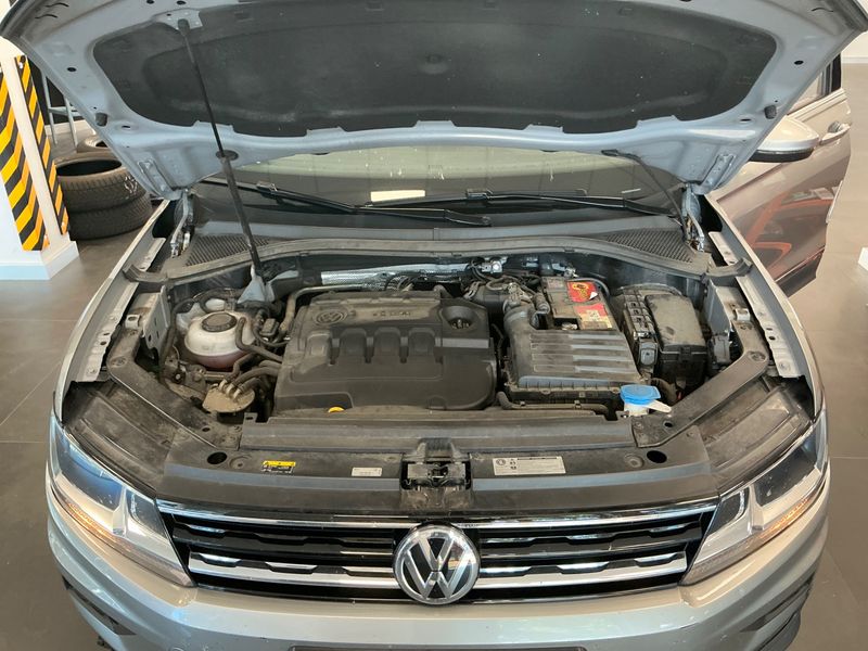 Volkswagen Tiguan 1.6 TDI Business BlueMotion Tech 2017 – снимка 23