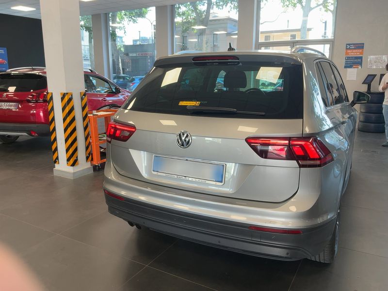 Volkswagen Tiguan 1.6 TDI Business BlueMotion Tech 2017 – снимка 7