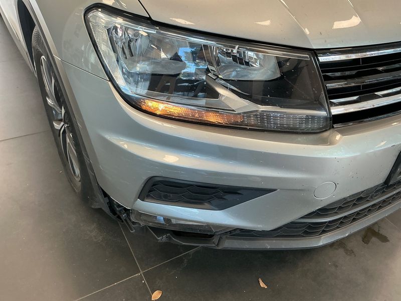 Volkswagen Tiguan 1.6 TDI Business BlueMotion Tech 2017 – снимка 39