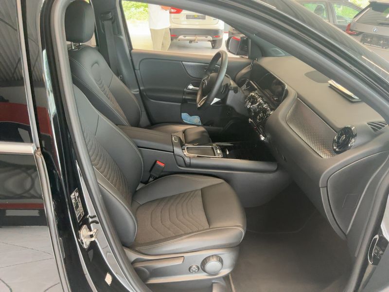 Mercedes-Benz GLA-Klasse GLA 180 Mild-Hybrid 2025 – снимка 16