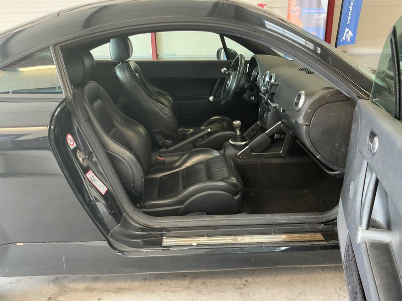 Audi TT 1.8 Turbo Coupe 2005 – снимка 3