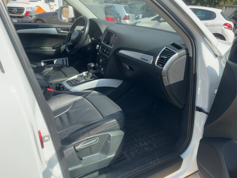 Audi Q5 2.0 TDI quattro 2015 – снимка 16