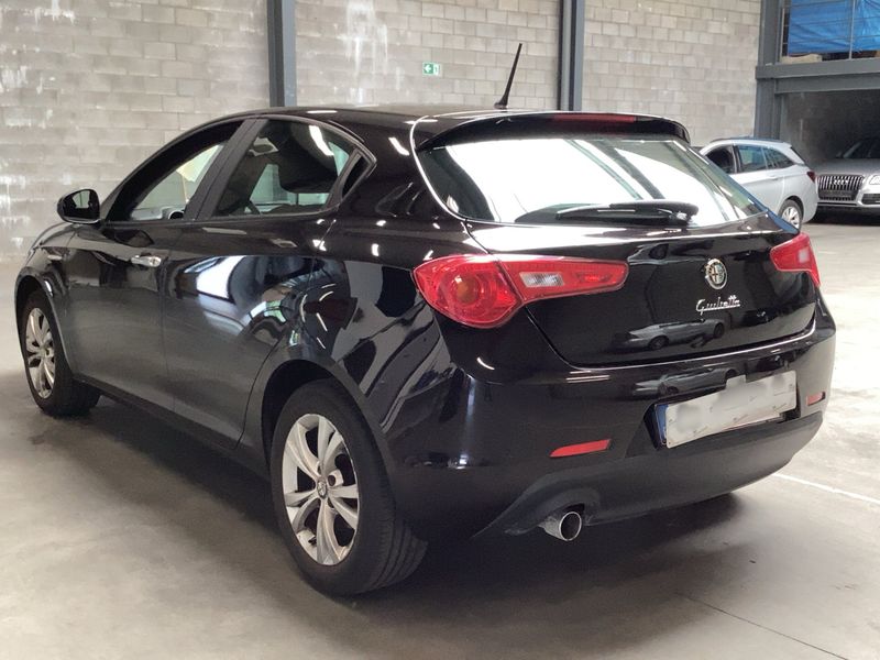Alfa Romeo Giulietta 1.6 JTDM Basis 2013 – снимка 6
