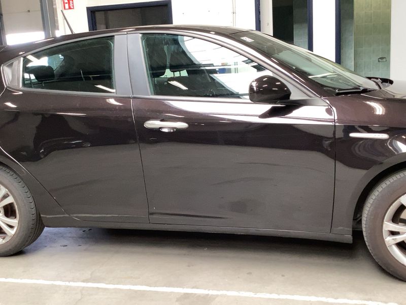 Alfa Romeo Giulietta 1.6 JTDM Basis 2013 – снимка 10