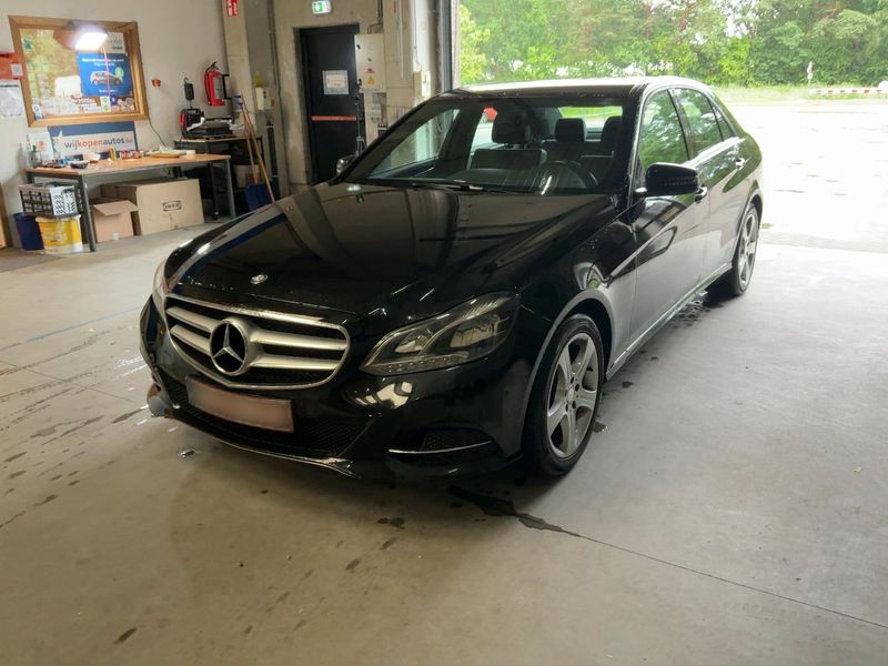 Mercedes-Benz E-Klasse E 200 CDI BlueEfficiency Avantgarde 2014 – снимка 1
